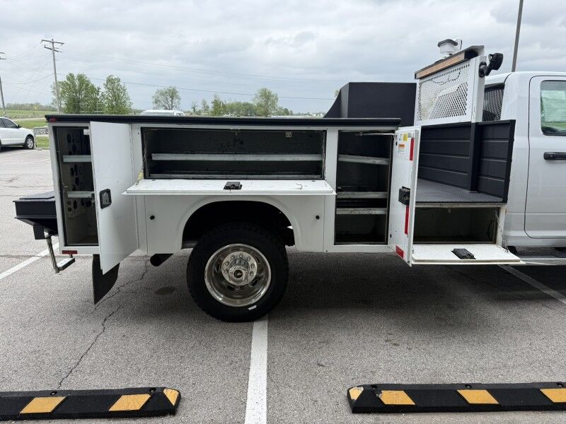 2016 Ram 5500 Diesel Utility 64k mi's Tradesman Collinsville OK