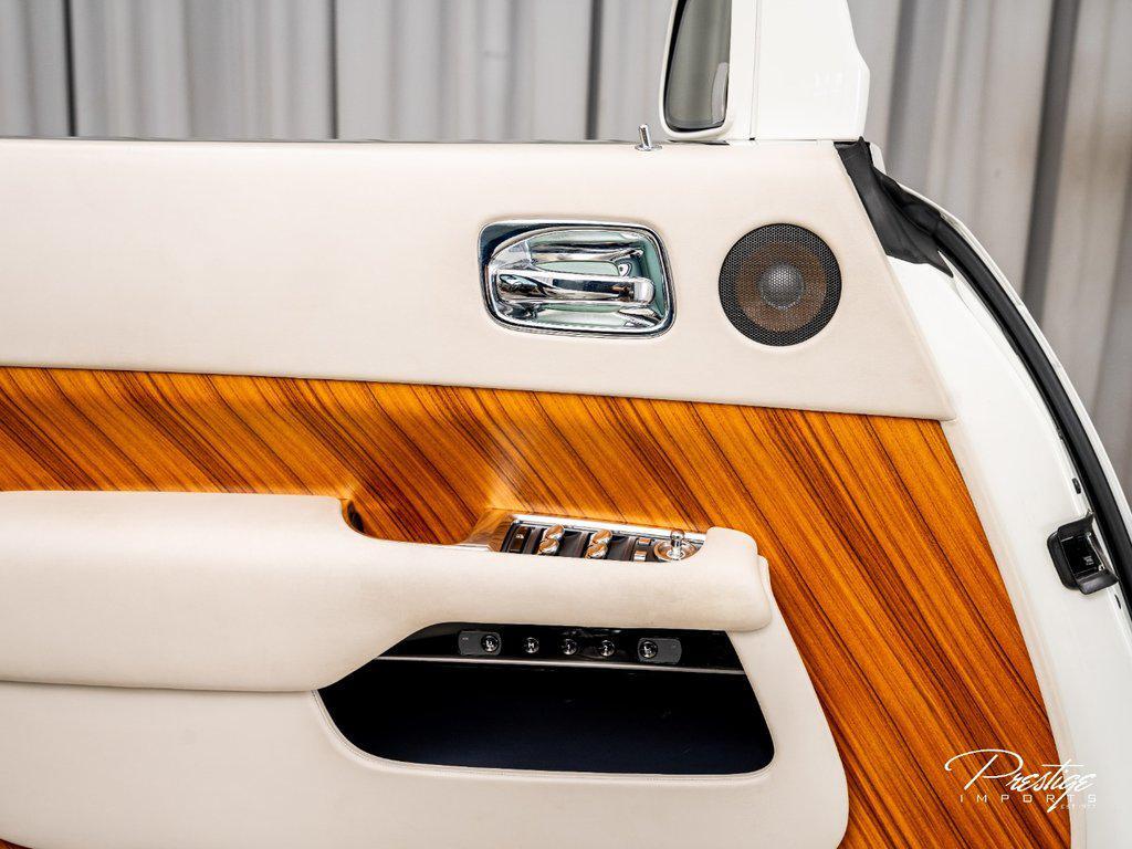 2016 Rolls-Royce Dawn . North Miami Beach FL