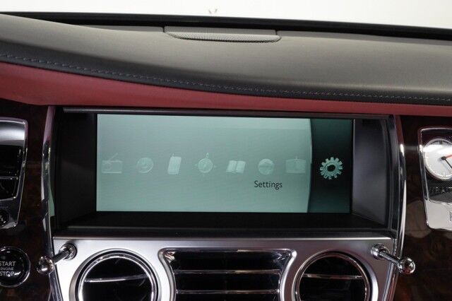 2016 Rolls-Royce Wraith *STARLIGHT HEADLINER* *BESPOKE AUDIO* *ONLY 16,000 MILES* *SILVER ON RED* San Diego CA