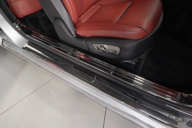 2016 Rolls-Royce Wraith *STARLIGHT HEADLINER* *BESPOKE AUDIO* *ONLY 16,000 MILES* *SILVER ON RED* San Diego CA