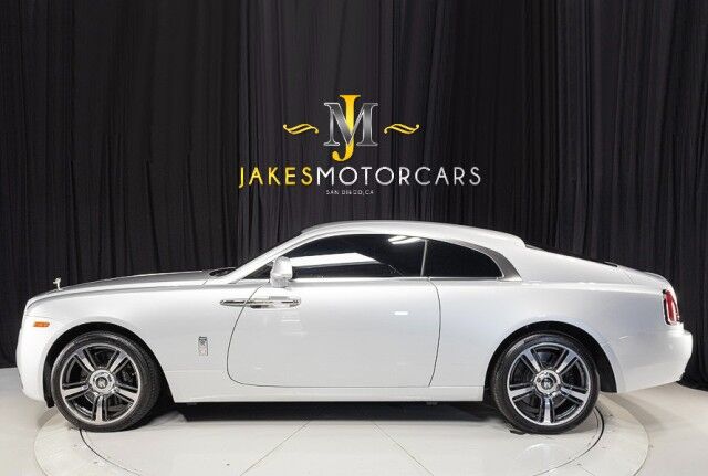2016 Rolls-Royce Wraith *STARLIGHT HEADLINER* *BESPOKE AUDIO* *ONLY 16,000 MILES* *SILVER ON RED* San Diego CA