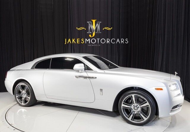 2016 Rolls-Royce Wraith *STARLIGHT HEADLINER* *BESPOKE AUDIO* *ONLY 16,000 MILES* *SILVER ON RED* San Diego CA