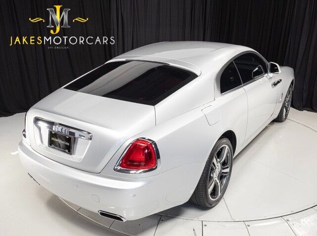 2016 Rolls-Royce Wraith *STARLIGHT HEADLINER* *BESPOKE AUDIO* *ONLY 16,000 MILES* *SILVER ON RED* San Diego CA