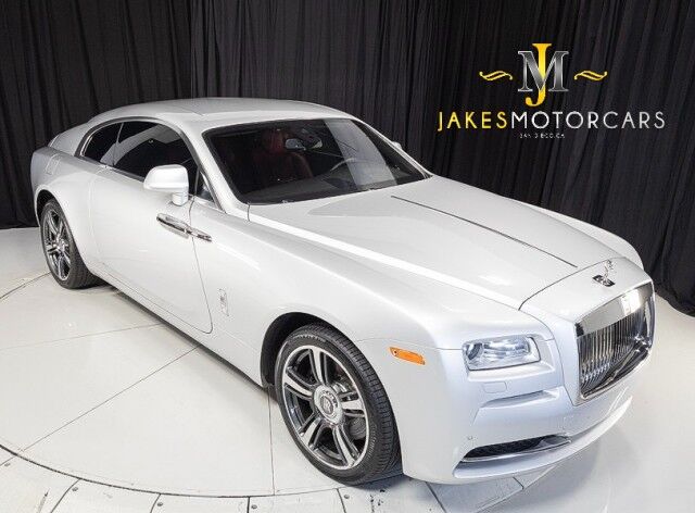 2016 Rolls-Royce Wraith *STARLIGHT HEADLINER* *BESPOKE AUDIO* *ONLY 16,000 MILES* *SILVER ON RED* San Diego CA