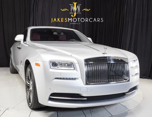 2016 Rolls-Royce Wraith *STARLIGHT HEADLINER* *BESPOKE AUDIO* *ONLY 16,000 MILES* *SILVER ON RED* San Diego CA