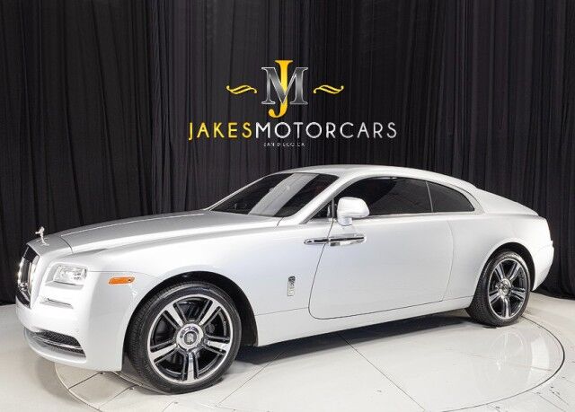 2016 Rolls-Royce Wraith *STARLIGHT HEADLINER* *ONLY 16,000 MILES* *SILVER ON RED*