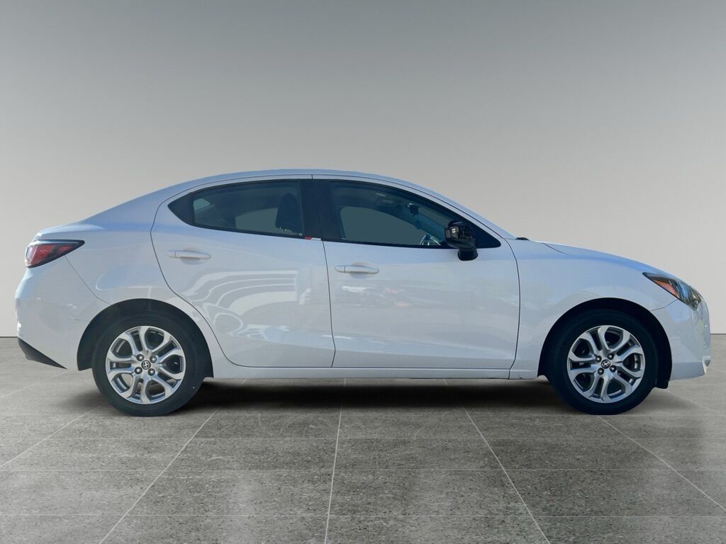 2016 SCION IA Toledo OH