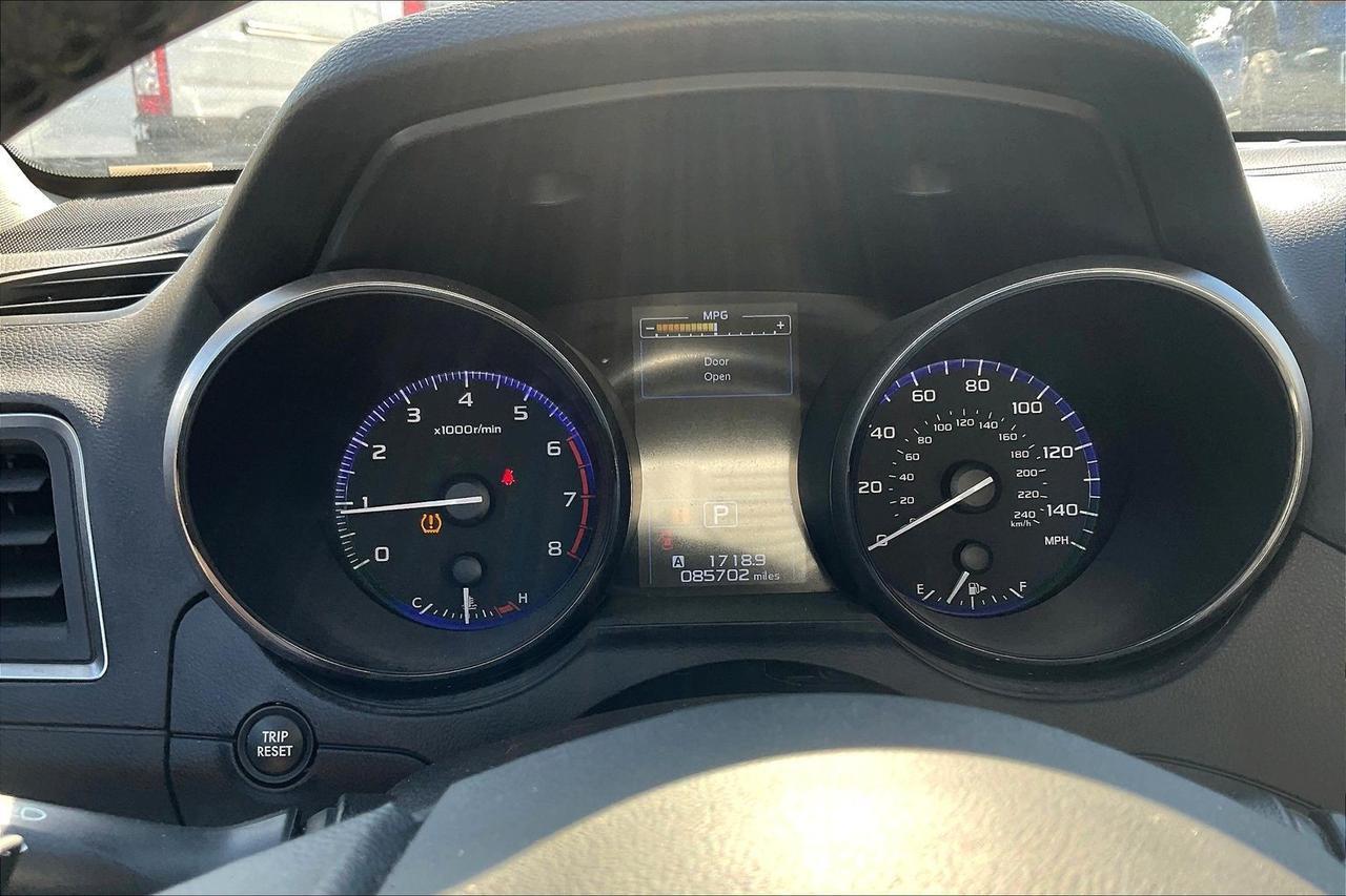 2016 SUBARU LEGACY 2.5I PREMIUM Houston TX