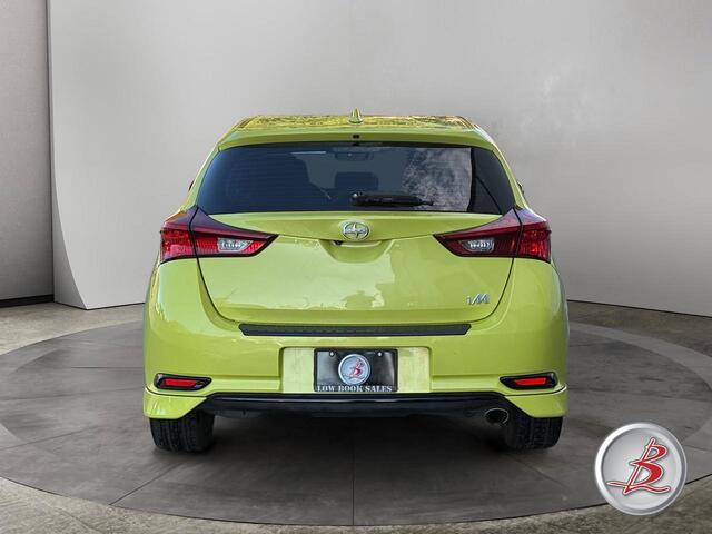 2016 Scion iM photo 5