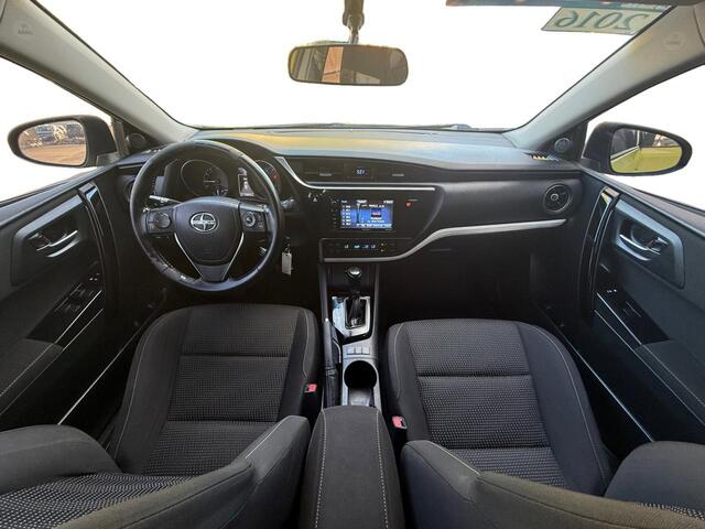 2016 Scion iM photo 12