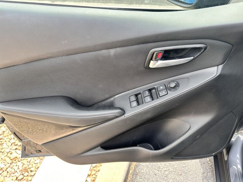 2016 Scion iA photo 9