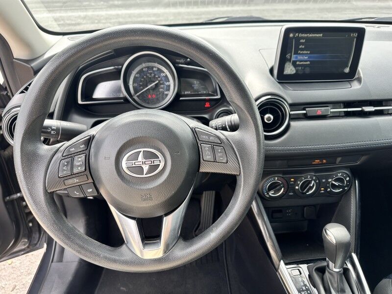 2016 Scion iA photo 11