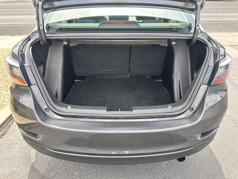 2016 Scion iA photo 13