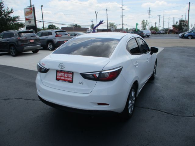 2016 Scion iA BASE Florence KY