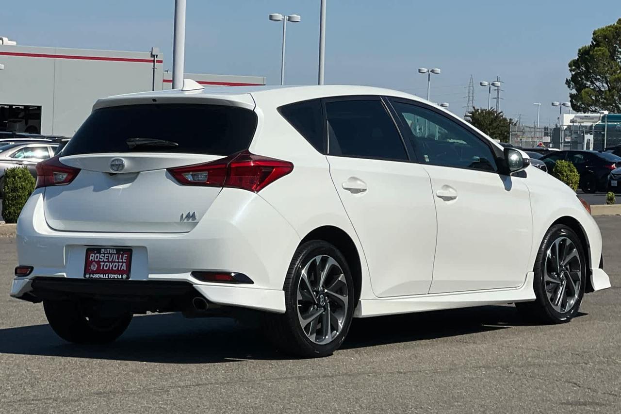 2016 Scion iM