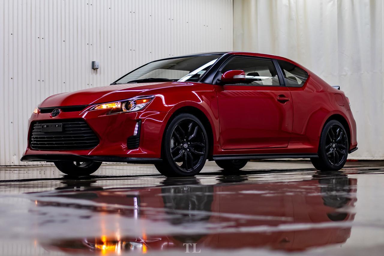 2016 Scion tC Nav Roof BCam Red Deer AB