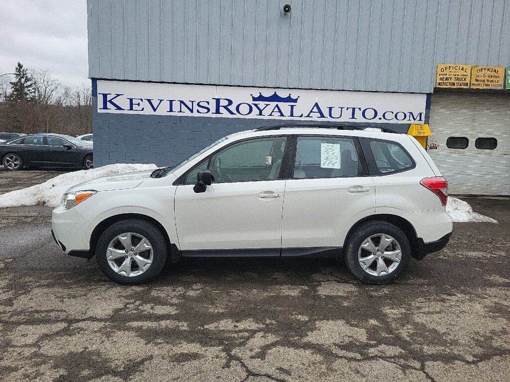 2016 Subaru Forester 2.5i