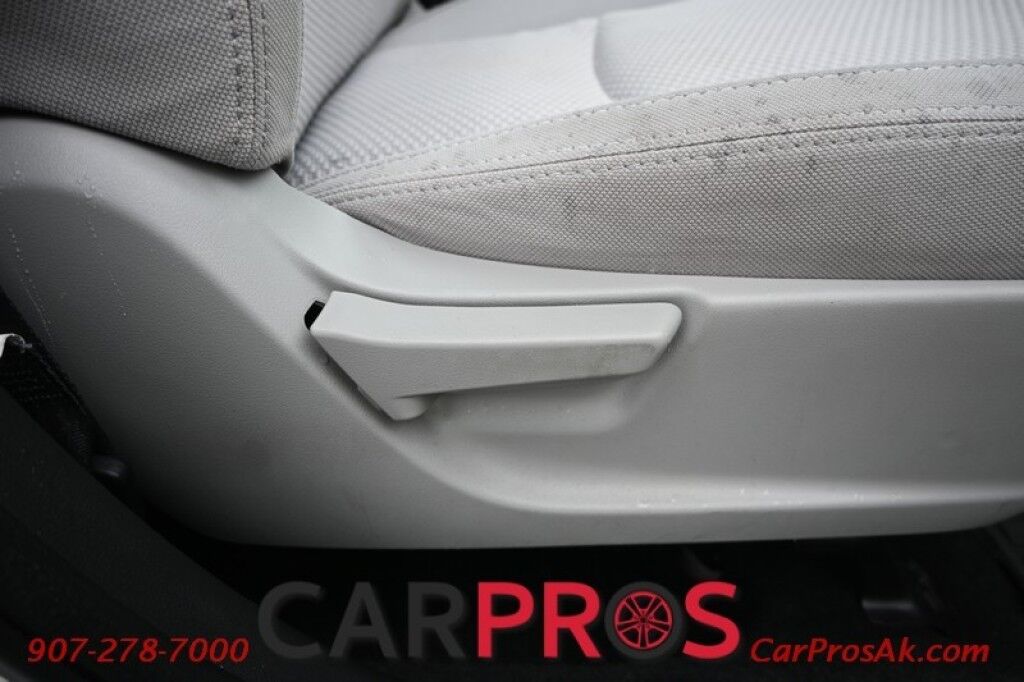 2016 Subaru Forester 2.5i Premium - AWD - Automatic - Heated Front Seats - Power Driver's Seat - Panoramic Sunroof - Power Windows & Locks - Cruise Control - Power Mirrors - Back Up Camera Anchorage AK