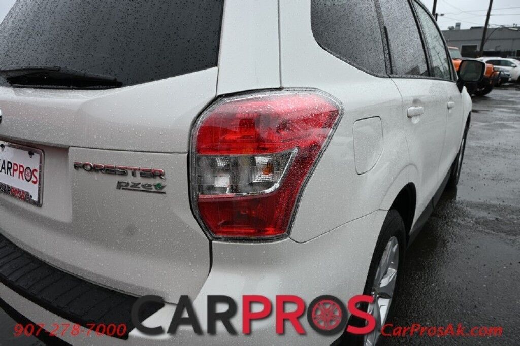 2016 Subaru Forester 2.5i Premium - AWD - Automatic - Heated Front Seats - Power Driver's Seat - Panoramic Sunroof - Power Windows & Locks - Cruise Control - Power Mirrors - Back Up Camera Anchorage AK