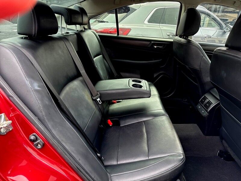 2016 Subaru Legacy 2.5i Limited AWD w/ Moonroof Package & Keyless Access & Navi & E Arlington VA