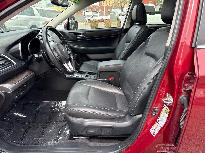 2016 Subaru Legacy 2.5i Limited AWD w/ Moonroof Package & Keyless Access & Navi & E Arlington VA