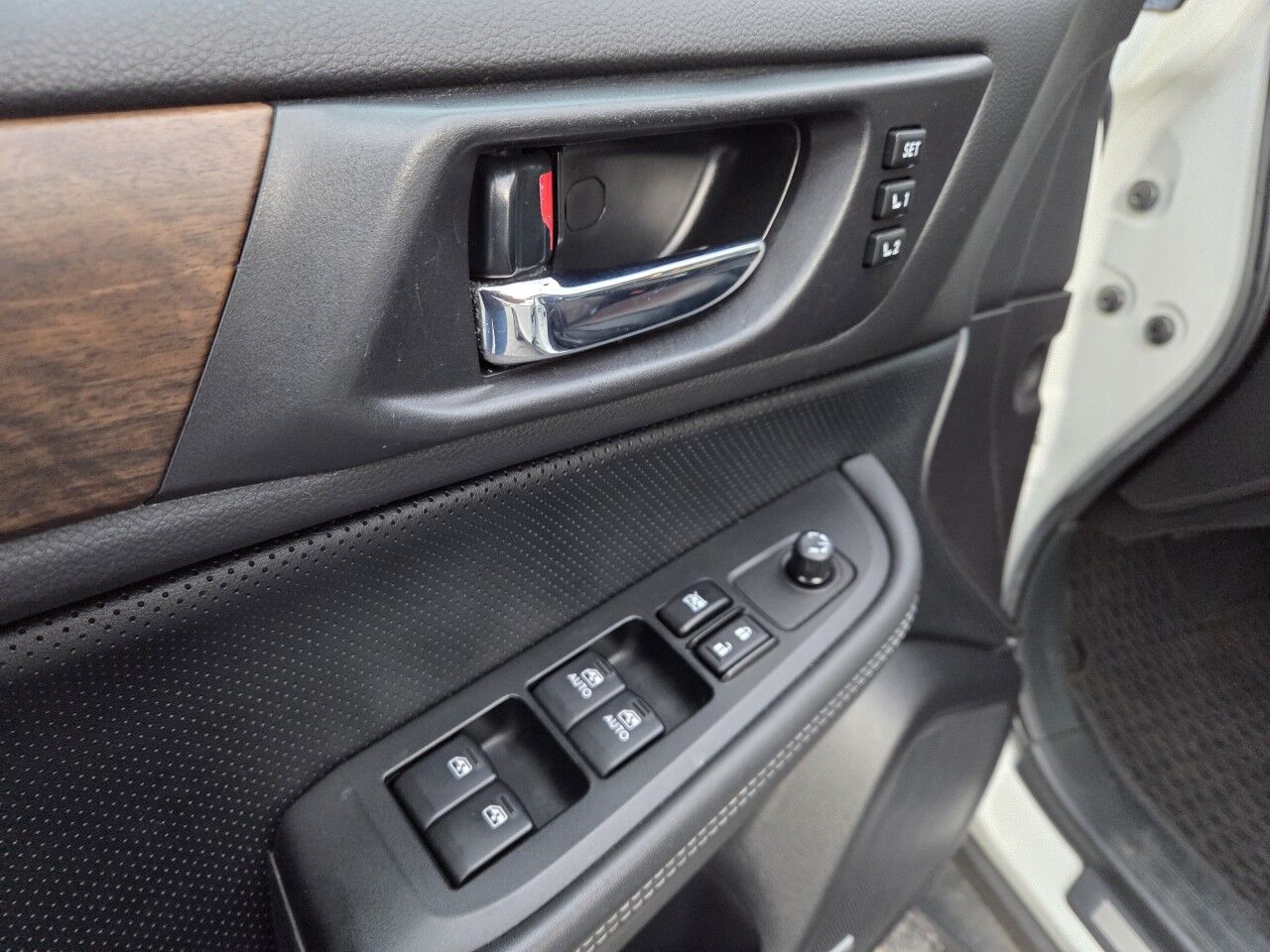 2016 Subaru Outback 2.5i Limited Charlton MA