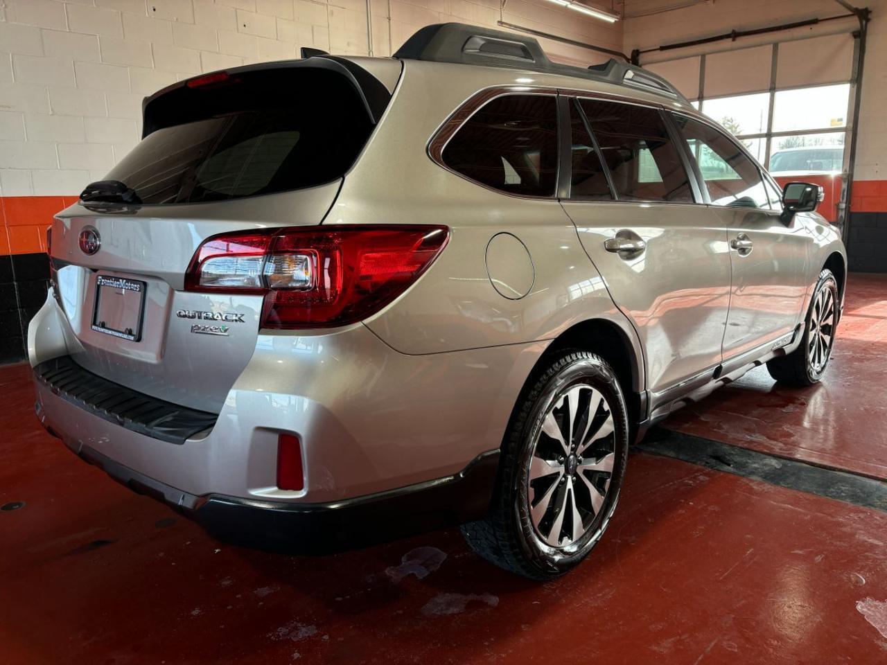 2016 Subaru Outback 2.5i Limited Franklin OH