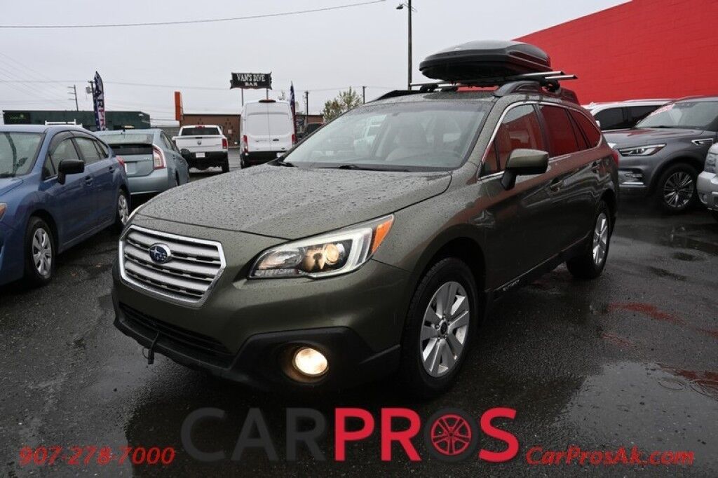 2016 Subaru Outback 2.5i Premium - AWD - 2.5L 4Cyl - Heated Seats - Remote Start - Backup Camera - Bluetooth - Auto Dimming Mirrors - Roof Rails - Rooftop Cargo Box - Low Miles - 33 MPG