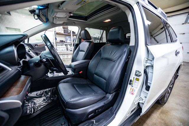 2016 Subaru Outback AWD Limited Leather Roof Nav BCam Red Deer AB