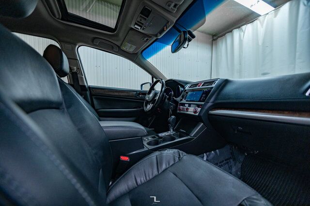 2016 Subaru Outback AWD Limited Leather Roof Nav BCam Red Deer AB