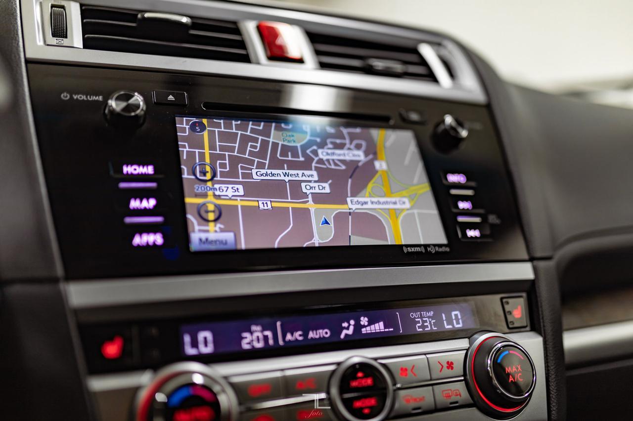 2016 Subaru Outback AWD Limited Leather Roof Nav BCam Red Deer AB