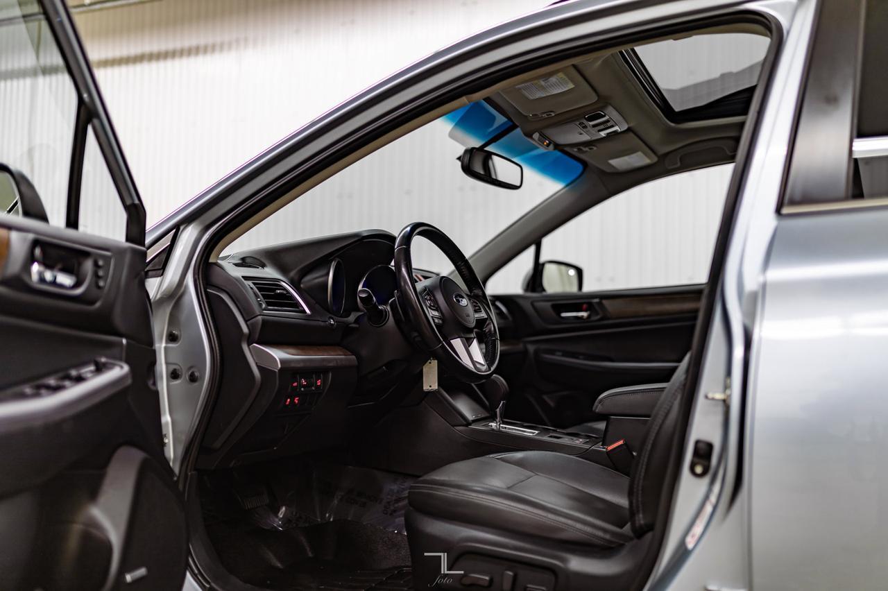 2016 Subaru Outback AWD Limited Leather Roof Nav BCam Red Deer AB