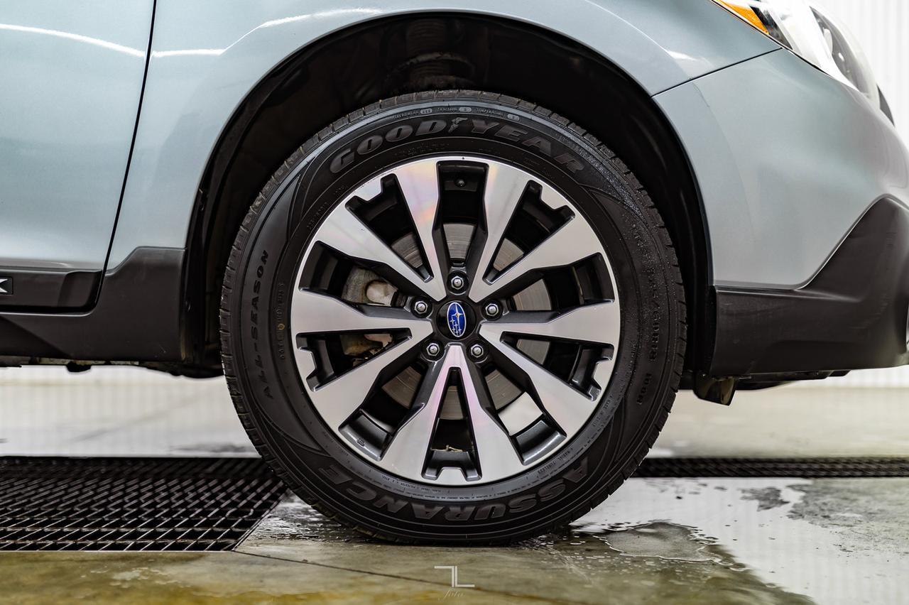 2016 Subaru Outback AWD Limited Leather Roof Nav BCam Red Deer AB