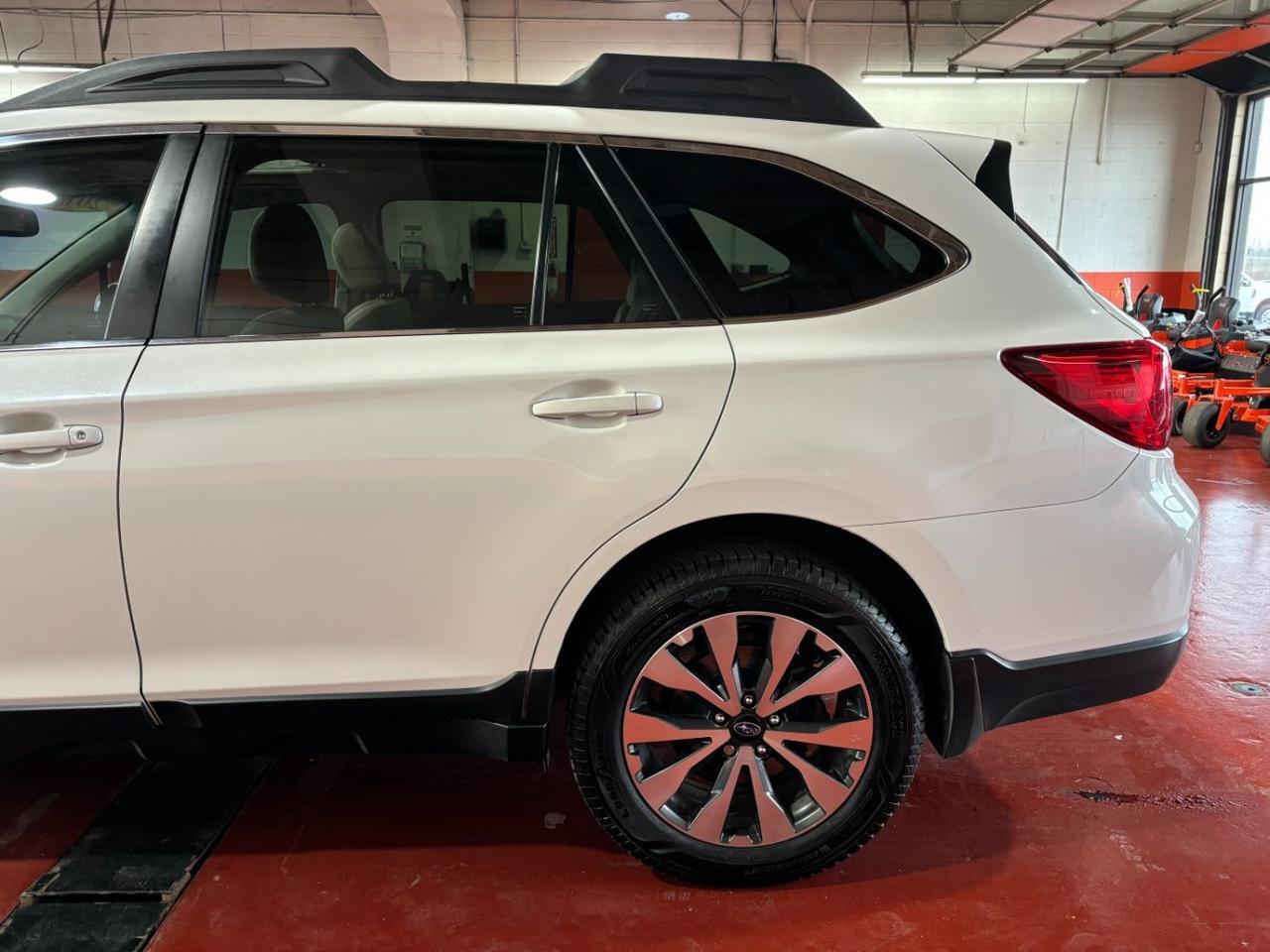 2016 Subaru Outback Limited Franklin OH