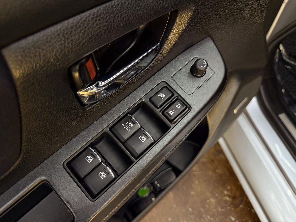 2016 Subaru WRX STI photo 12