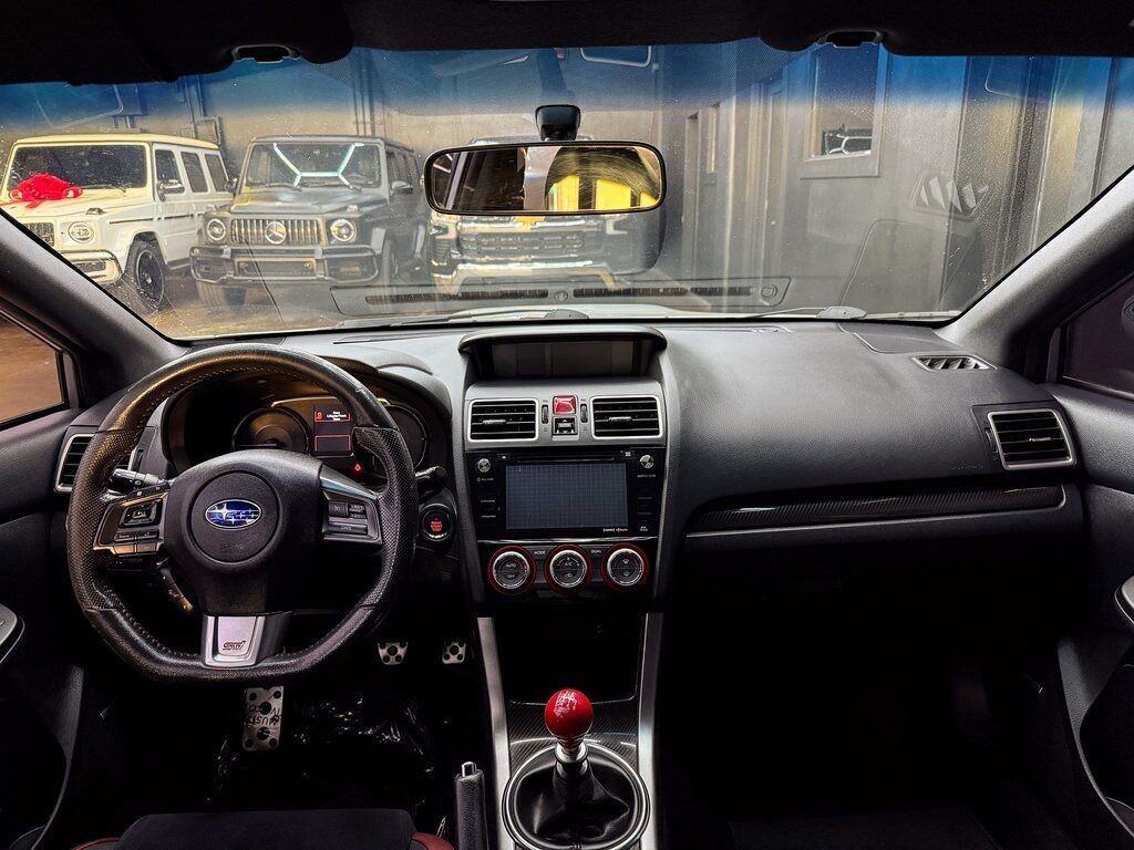 2016 Subaru WRX STI photo 18