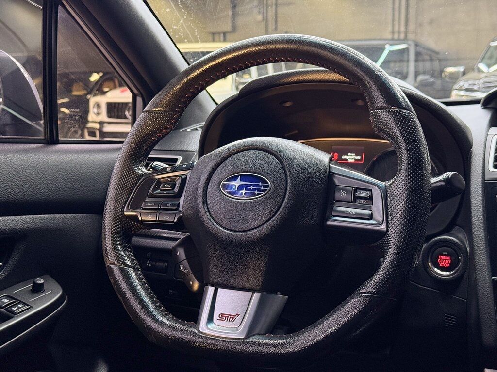 2016 Subaru WRX STI photo 19