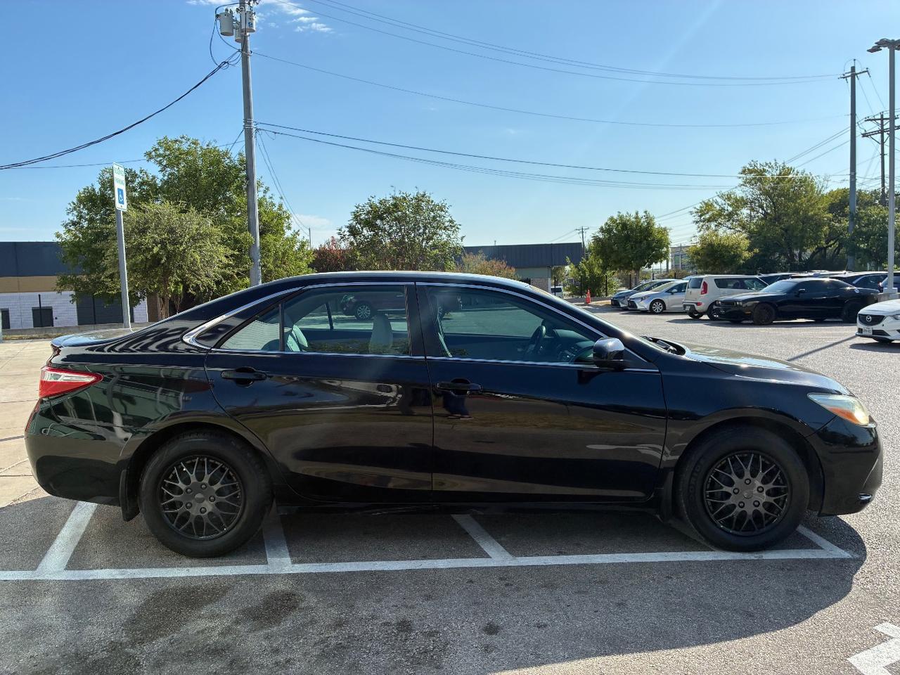 2016 TOYOTA CAMRY LE 4D SDN LE Austin TX