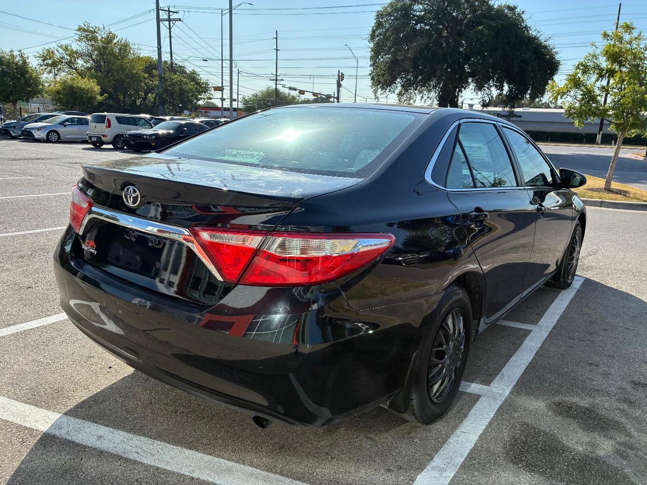 2016 TOYOTA CAMRY LE 4D SDN LE Austin TX