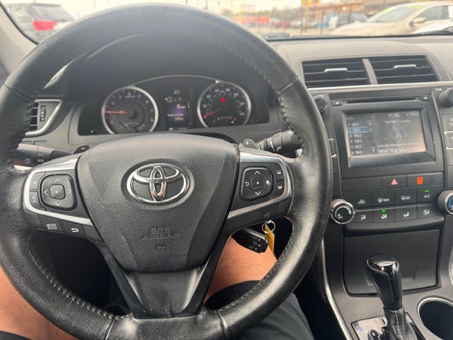 2016 TOYOTA CAMRY LE Grand Prairie TX