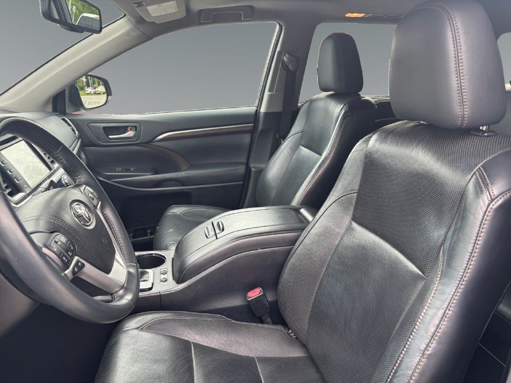 2016 TOYOTA HIGHLANDER LIMITED Toledo OH