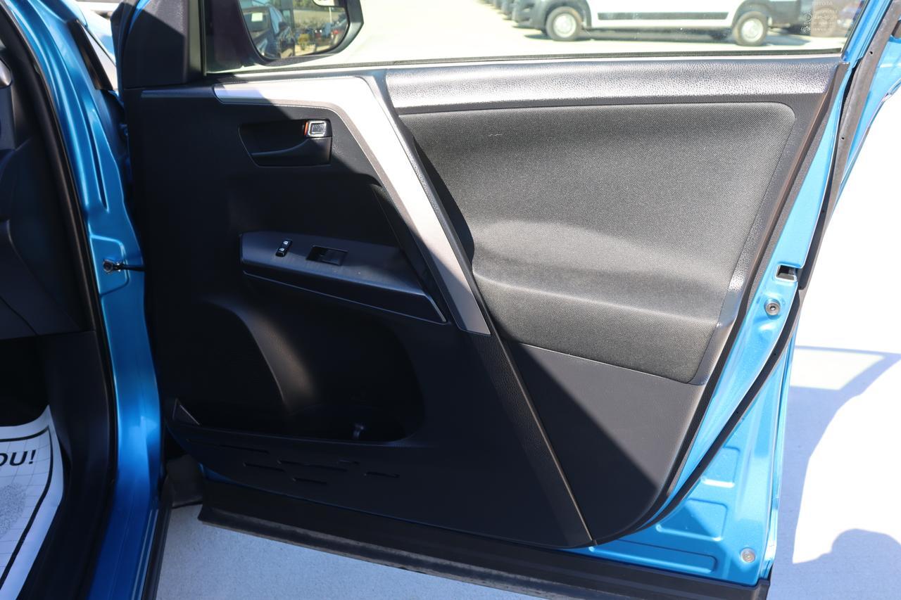 2016 TOYOTA RAV4 LE Houston TX