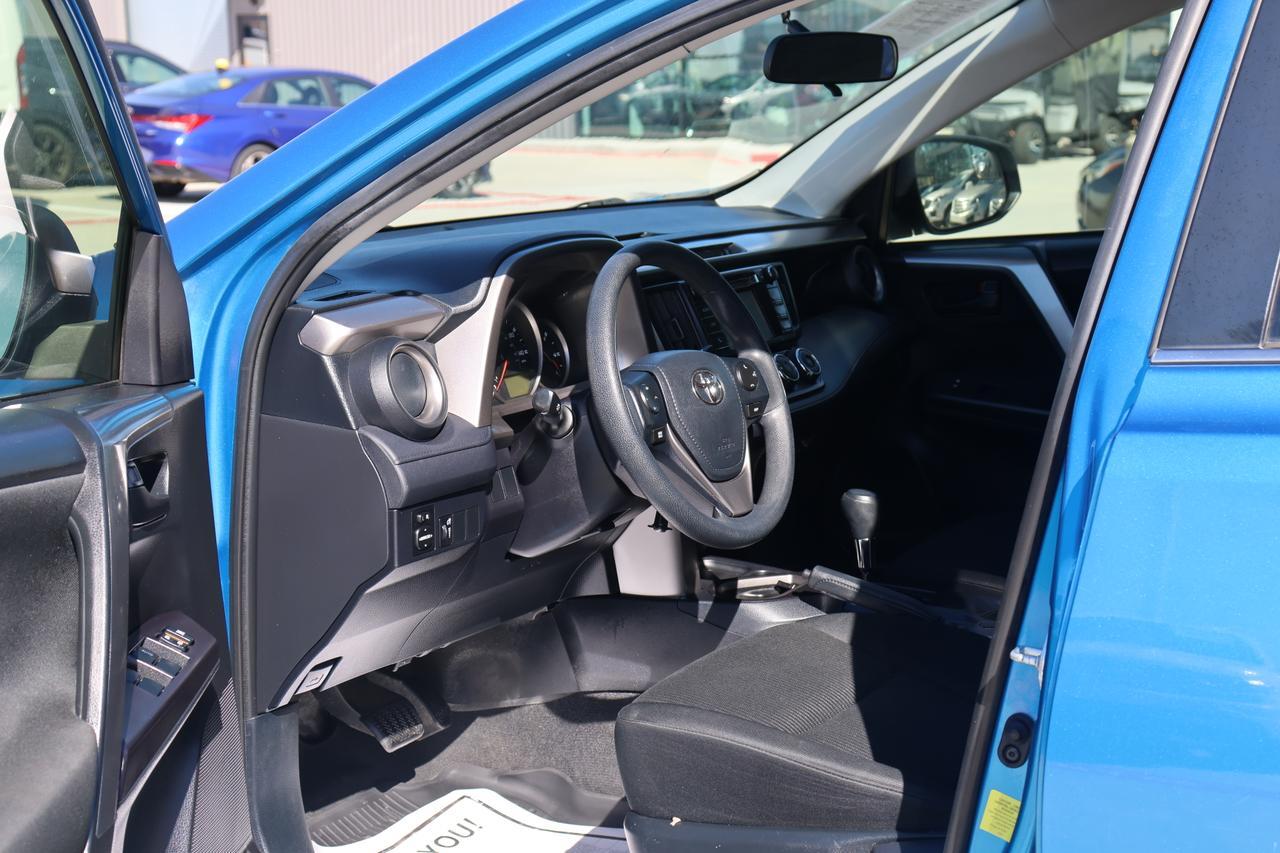 2016 TOYOTA RAV4 LE Houston TX