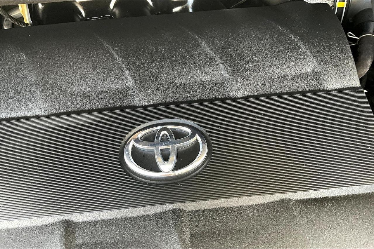 2016 TOYOTA SIENNA LE Houston TX