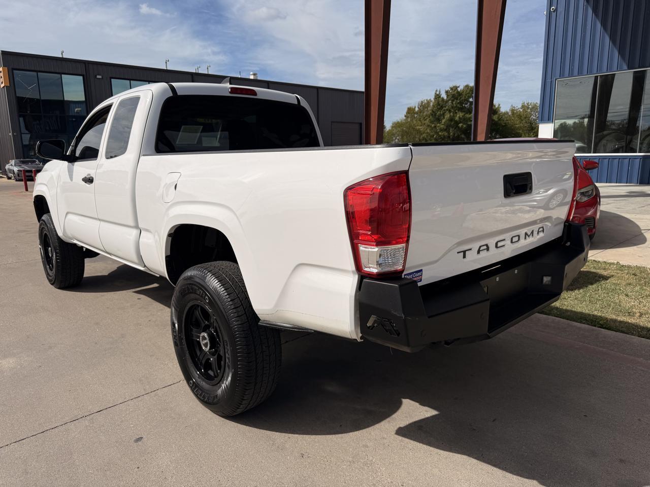 2016 TOYOTA TACOMA