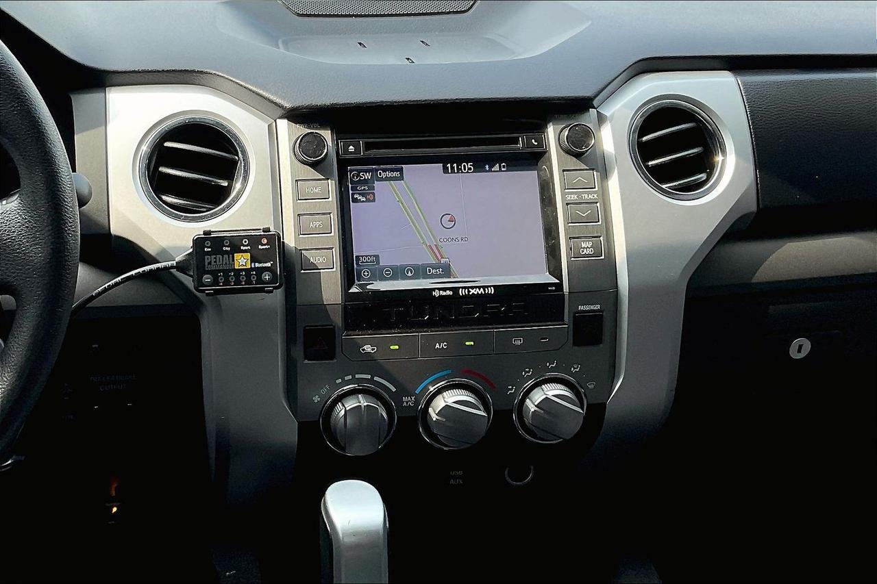 2016 TOYOTA TUNDRA CREWMAX SR5 Houston TX