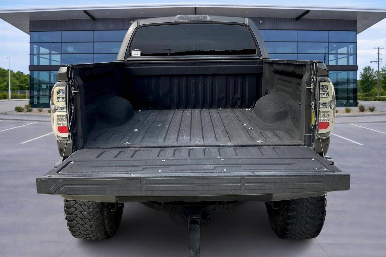 2016 TOYOTA TUNDRA CREWMAX SR5 Houston TX