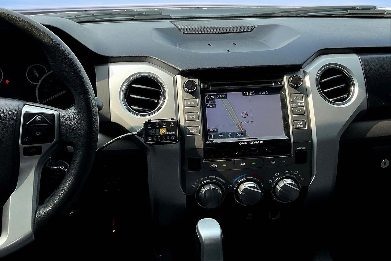 2016 TOYOTA TUNDRA CREWMAX SR5 Houston TX