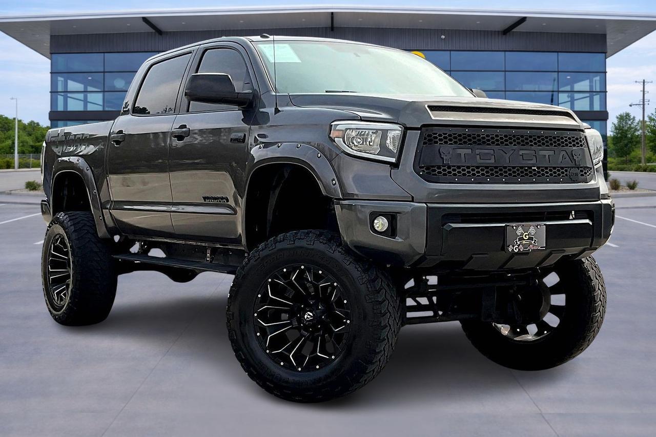 2016 TOYOTA TUNDRA CREWMAX SR5 Houston TX