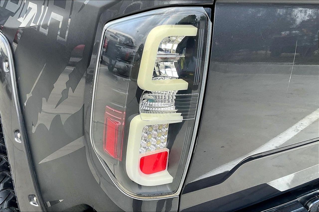 2016 TOYOTA TUNDRA CREWMAX SR5 Houston TX